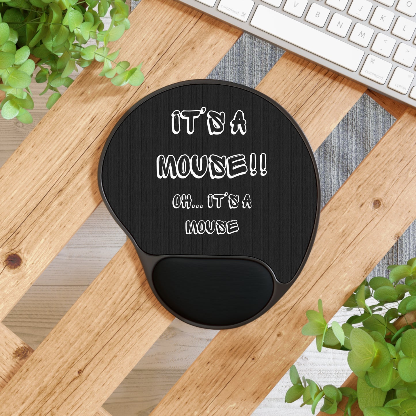 Mouse Pad With Wrist Rest